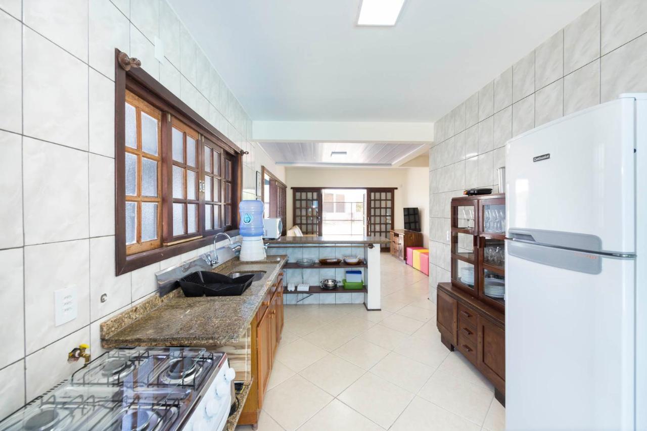 Casa Patta - 05 Dormitorios, Com Piscina. บอมบินญัส ภายนอก รูปภาพ